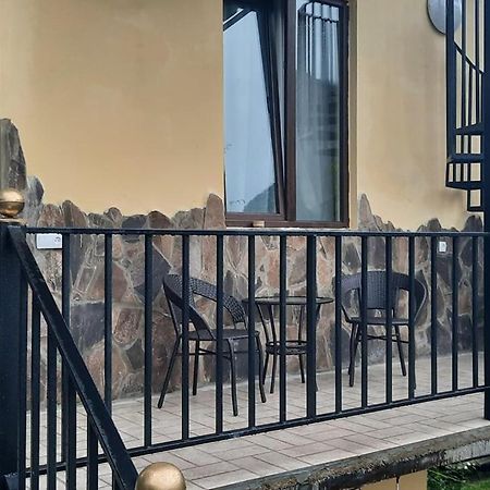 Guest House Bochora Borjomi Exterior photo