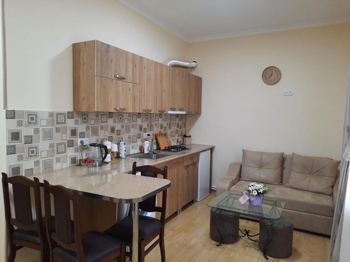 Guest House Bochora Borjomi Exterior photo